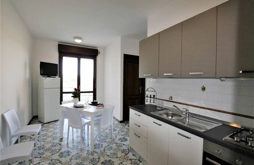 Villa Rosa Apartment | Relaxing Retreat by the Sea