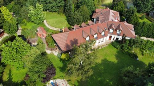 Zvikovske Podhradi House | Ivanek guest house