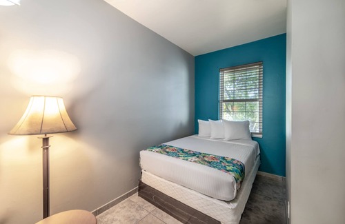 Everglades City Hotel | Ivey House Everglades Adventures Hotel