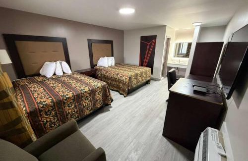 Green Brook Hotel | Ivory Tower Motor Inn Green Brook