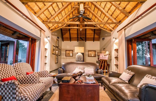 Kruger National Park Cabin | Ivory Wilderness River Rock Lodge