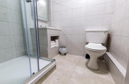 Castlebar Hotel | Ivy Tower Hotel