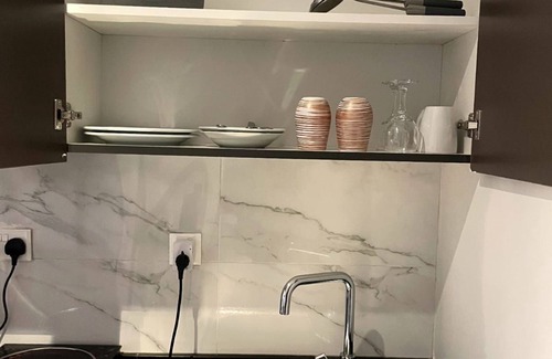 Al Quoz Apartment | IZA 1 Rose 201