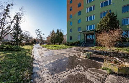 Juh Apartment | J Komfortný byt na skok od centra