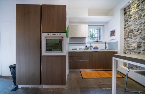 Udine Apartment | Jacaranda Comfy House