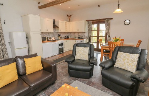 Ash Mill Cottage | JACK'S NEST, pet friendly, character holiday cottage in South Molton