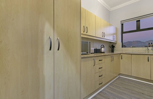 Strand Apartment | Jacquelena Hof 9 - Three Bedroom Apartment, Sleeps 6