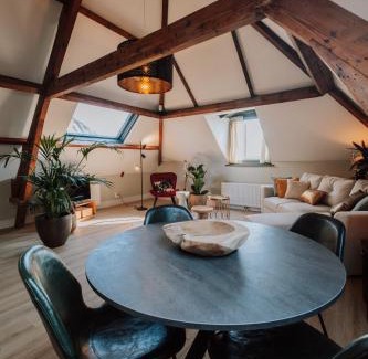 Delft Apartment | Jacques van Marken Erfgoed