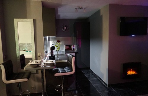 Clermont-l'Herault Apartment | JACUZZI APARTMENT between Montpellier and Béziers