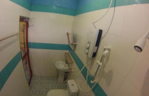 Himmafushi House | Jail Break Surf Inn