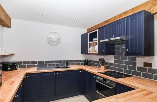 Dogdyke Cottage | Jake’s Cottage, Langrick, Lincolnshire - Cosy 3 Bedroom Cottage, Sleeps up to 6