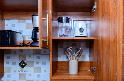 Muthaiga Cabin | Jalde Heights, Limuru Road, 178, Nairobi City, Nairobi, Kenya