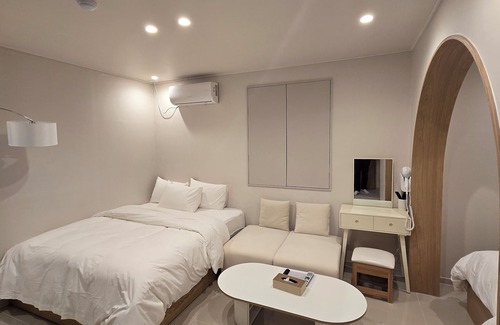 Bangi-dong Hotel | Jamsil STAY 509
