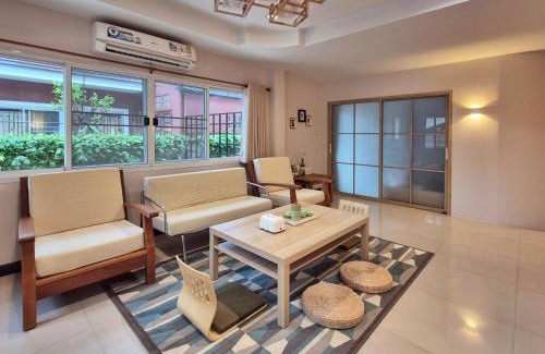 Si Racha Villa | Japanese style plunge pool Villa in Si Racha
