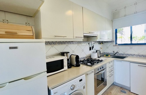 Areias de Sao Joao Ski Chalet | Jardim da Oura by Check-in Portugal