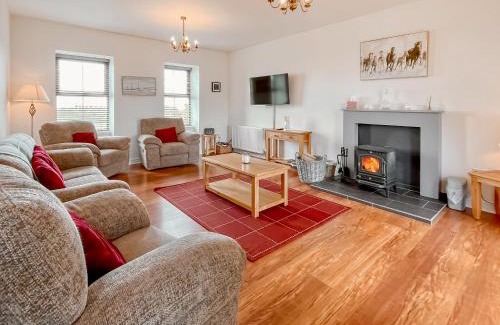 Montrose House | Jasmine Cottage