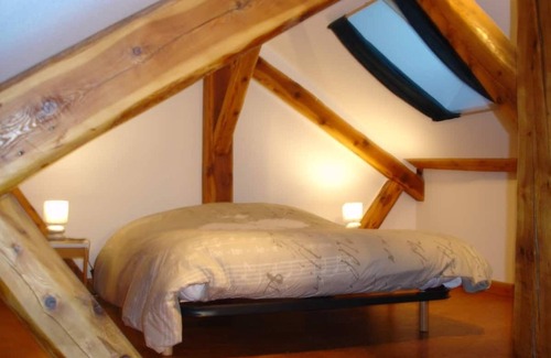 Jausiers Apartment | Jausiers. Rent T3 charming rooftop apartment