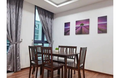 Tabuan Jaya Condo | Jeff and Ricky's Homestay 32 @ VivaCity Megamall
