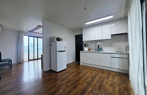 Downtown House | jeju oceanvill