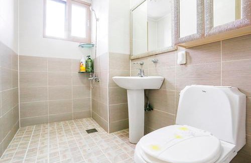 Gujwa House | Jeju Special Pension