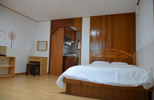 Jeju City House | Jejuudo green stay