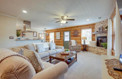 Jemez Springs House | Jemez Springs Cabin with Deck and Mountain Views!