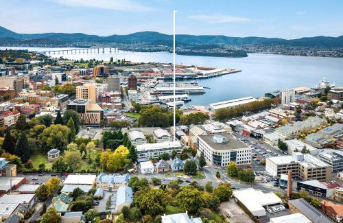 Hobart Central Business District Apartment | Jenatt Apartments Salamanca