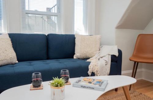 College Hill Apartment | Jennifer's Historic College Hill Apartment - The Lookout