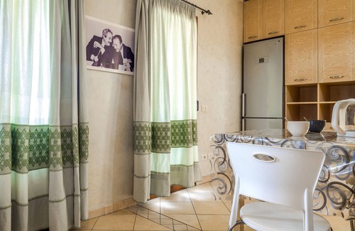Olbia Apartment | Jeremy House 53 - modern flat Olbia citycenter