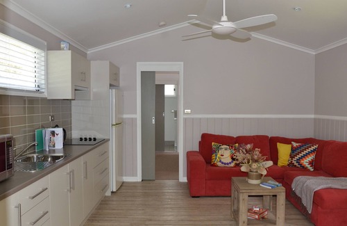 Woollamia RV Rental | Jervis Bay Cabins & Hidden Creek Campsite
