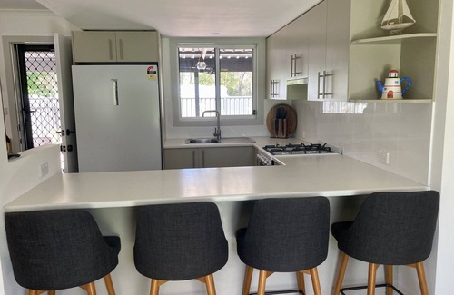 Erowal Bay House | Jervis Bay Hideaway. Full House Surrounded By Nature. Close to Everything.