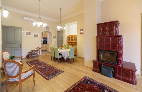 Lagymanyos Apartment | Jewel In Buda Apartment