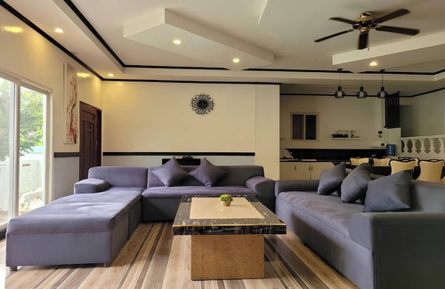 Silang Villa | Jewelry Resort and Villas Tagaytay