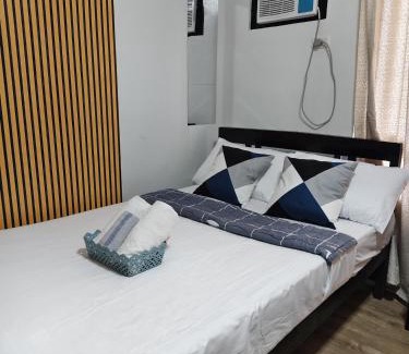 Bantud Hacienda Apartment | Jhady's Suites at Mesavirre Garden Residences