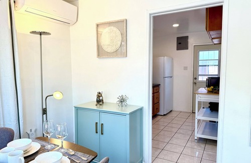 Monterey Park House | Jie choice - The 1b1b Gladys Hideaway