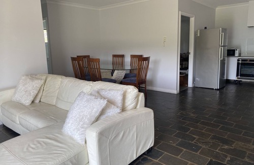 Jilliby Cottage | Jilliby Retreat