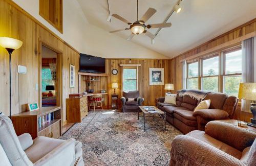 Penrose House | Jim's Hideaway