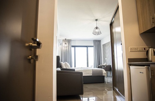 Larnaca City Centre House | Jimmy's Suites