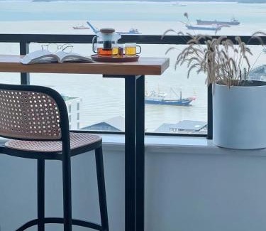 Putuo Apartment | Jing Cozy Oceanview Home