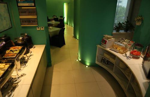 Xinghualing Qu Hotel | Jingjiang Inn Taiyuan Fuxi Street Wanda Plaza