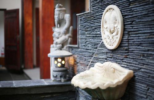 Dongcheng Hotel | Jingshan Garden Hotel