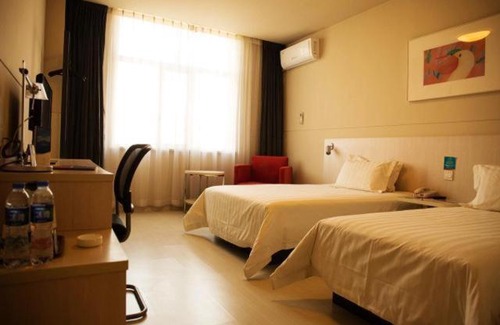 Zhangjiakou Hotel | Jinjiang Inn Zhangjiakou Xuanhua Bus Station