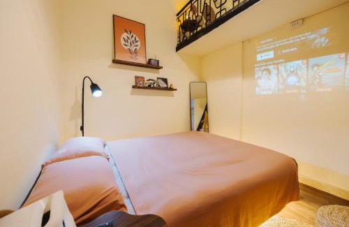 Old Quarter Apartment | JinZinHome/COZY House near TRAIN street/Netflix