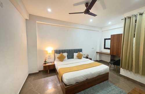 Mahipalpur Extension Bed & Breakfast | JIP Breezy Heights