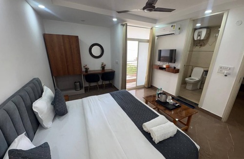 Mahipalpur Extension Bed & Breakfast | JIP Breezy Heights