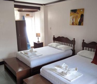 Padre Burgos Hotel | JM-RN Pension House
