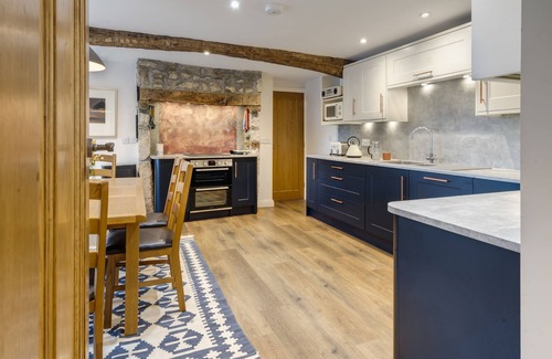 Brigsteer Cottage | Joe's Cottage - Brigsteer Village, near Kendal. Dog-friendly