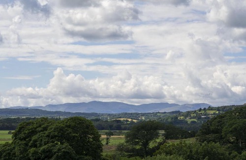 Brigsteer House | Joe's Cottage - Brigsteer Village near Kendal