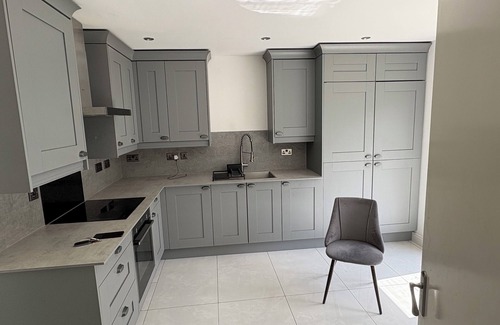 Cheetham Hill House | Joel’s place is in the heart of Manchester close to Everywhere 8mins drive to