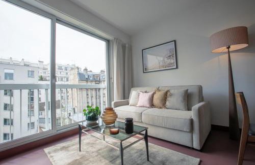 Necker Apartment | Joie Paris Bargue